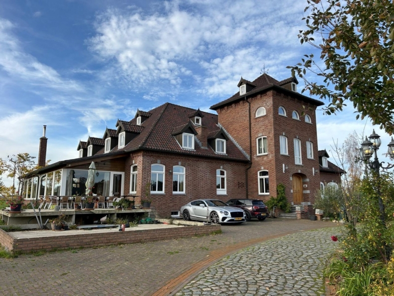 Raayerveldweg 10 A, SWALMEN